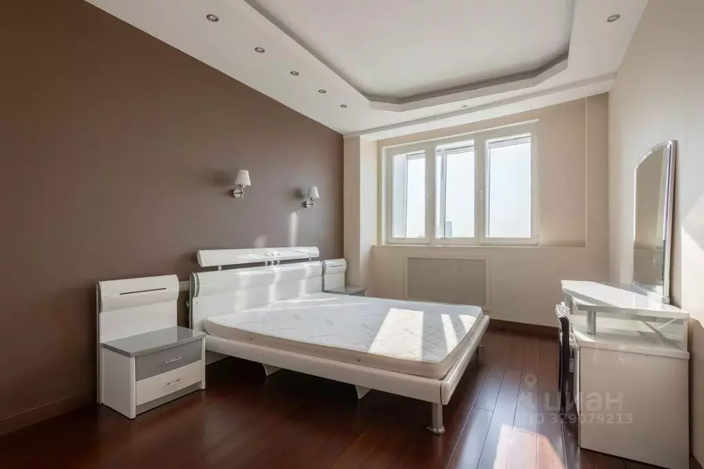 3-к кв. Москва Ходынский бул., 5к1 (100.0 м) - Фото 1