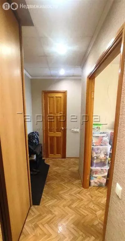 2-комнатная квартира: Красноярск, улица Железнодорожников, 26А (50 м) - Фото 1