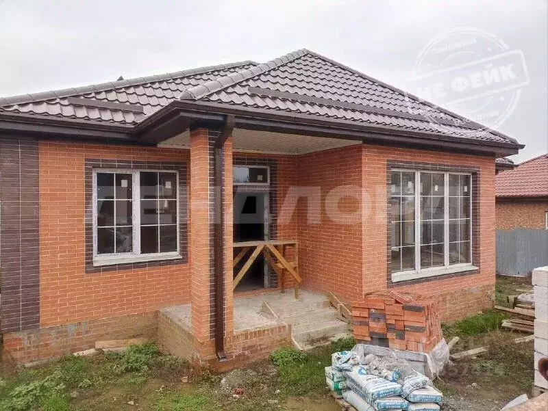 Дом в Ростовская область, Ростов-на-Дону Загадочный пер. (126 м) - Фото 1