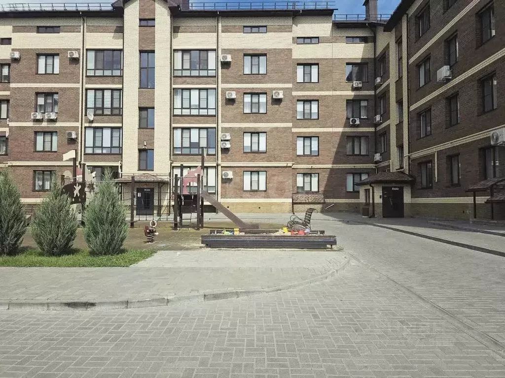 3-к кв. Тамбовская область, Тамбов ул. Кирова, 7 (109.6 м) - Фото 0