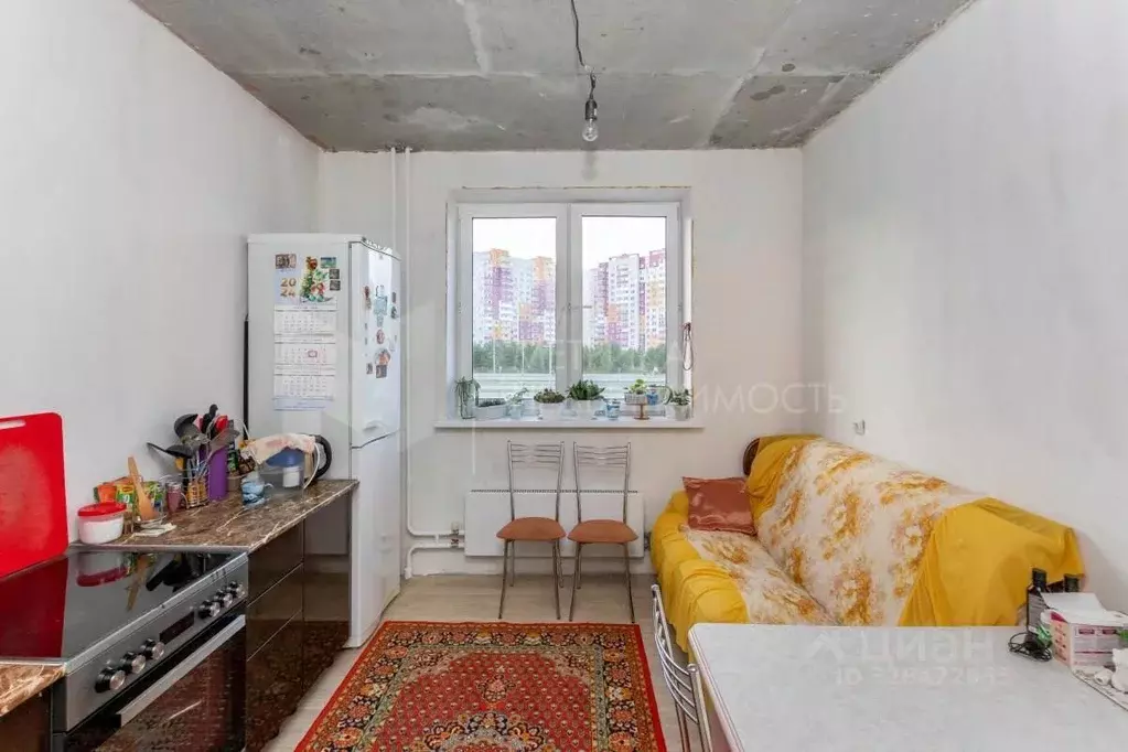 2-к кв. Тюменская область, Тюмень ул. Фармана Салманова, 6 (53.7 м) - Фото 2