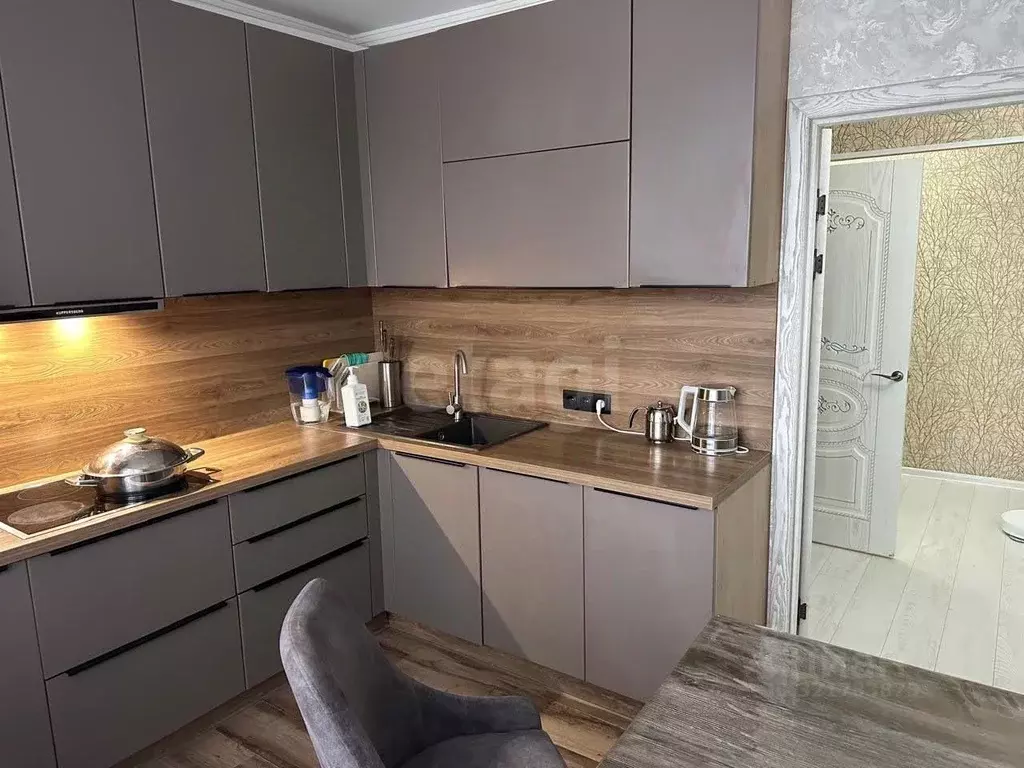 4-к кв. Ямало-Ненецкий АО, Ноябрьск ул. Владимира Высоцкого, 22 (101.0 ... - Фото 1