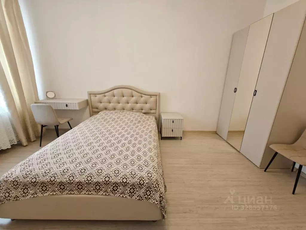 2-к кв. Москва ул. Академика Ильюшина, 12 (71.2 м) - Фото 2