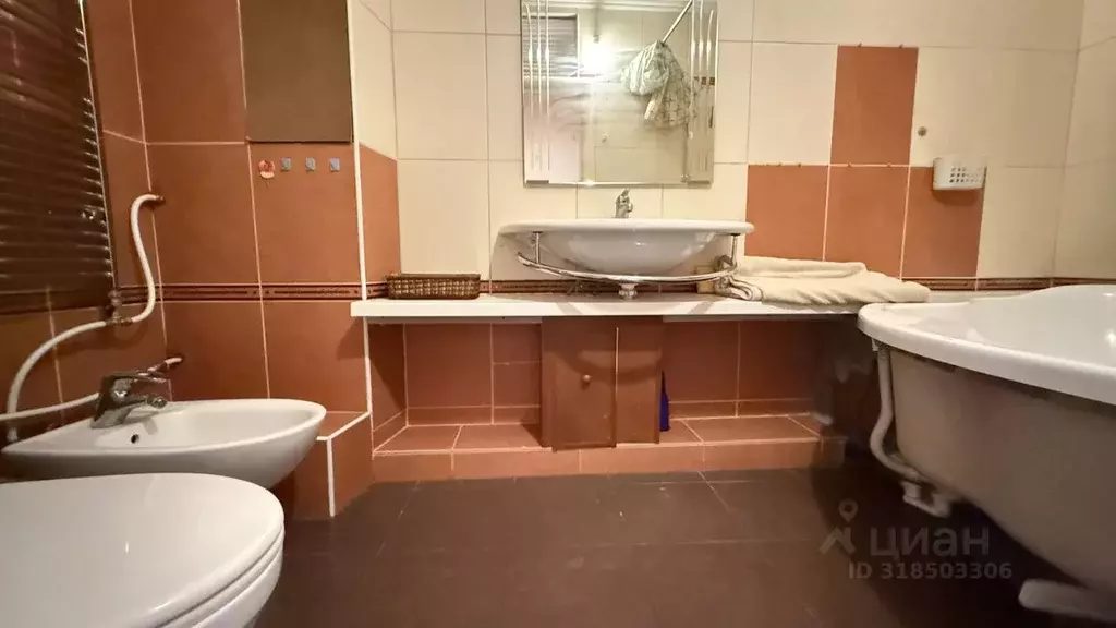 3-к кв. Самарская область, Тольятти Коммунистическая ул., 61 (80.0 м) - Фото 0