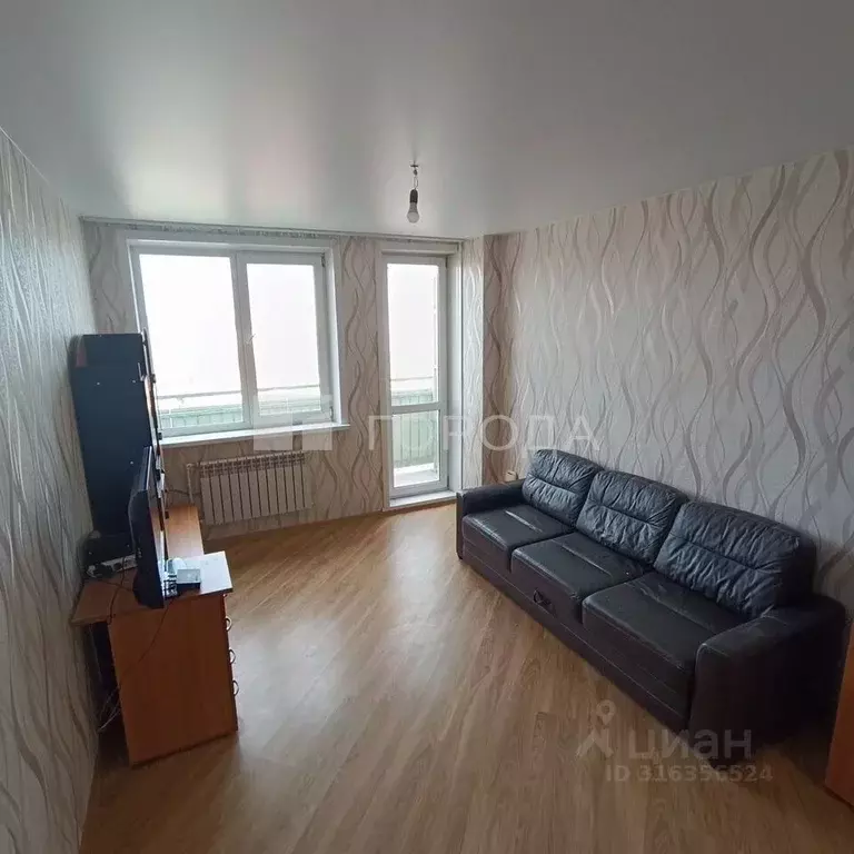 2-к кв. Новосибирская область, Новосибирск ул. Есенина, 12/2 (56.0 м) - Фото 0