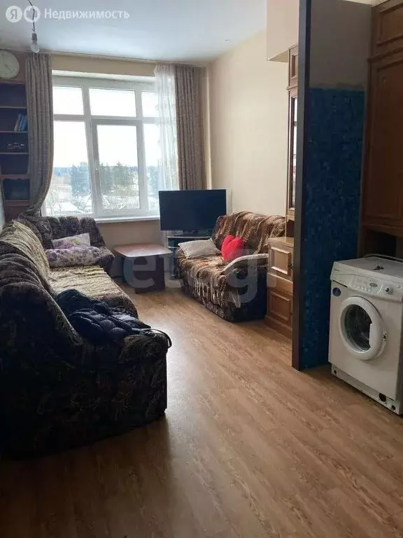 1-комнатная квартира: Малоярославец, улица Медвежья Поляна, 1к2 (38.5 ... - Фото 0
