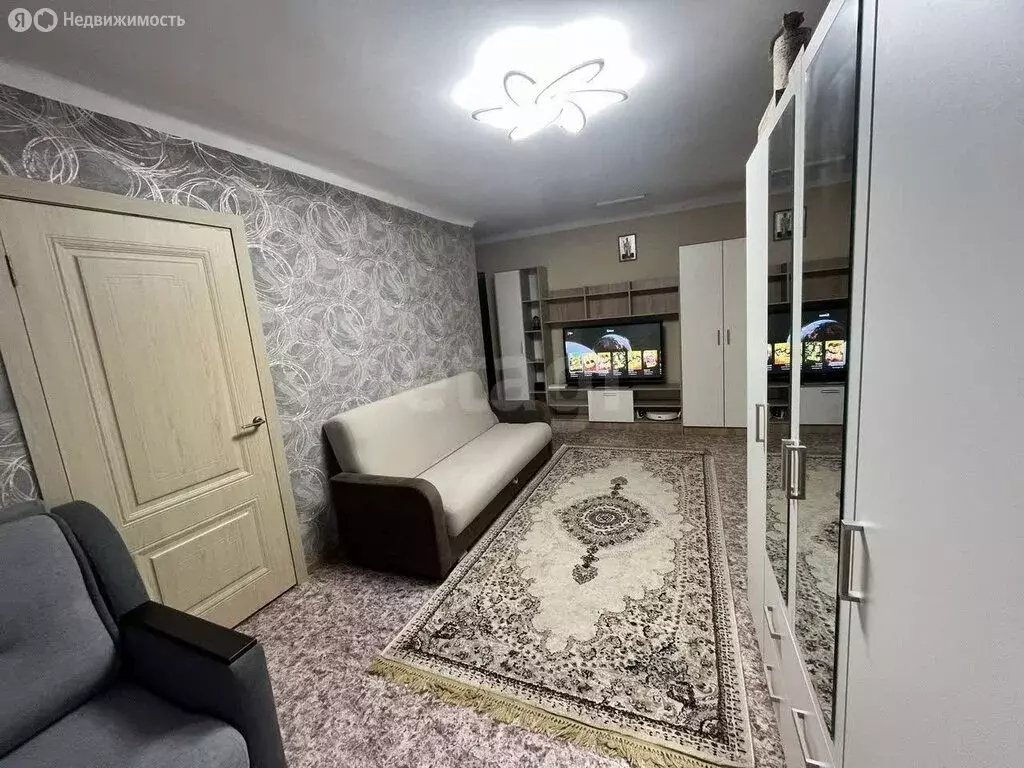 3-комнатная квартира: Томск, Комсомольский проспект, 49 (54.2 м) - Фото 2