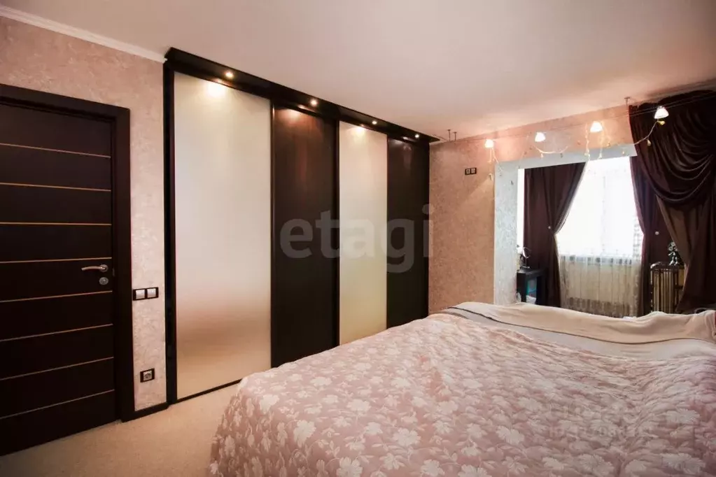 3-к кв. Калужская область, Калуга ул. Космонавта Комарова, 36 (107.9 ... - Фото 1