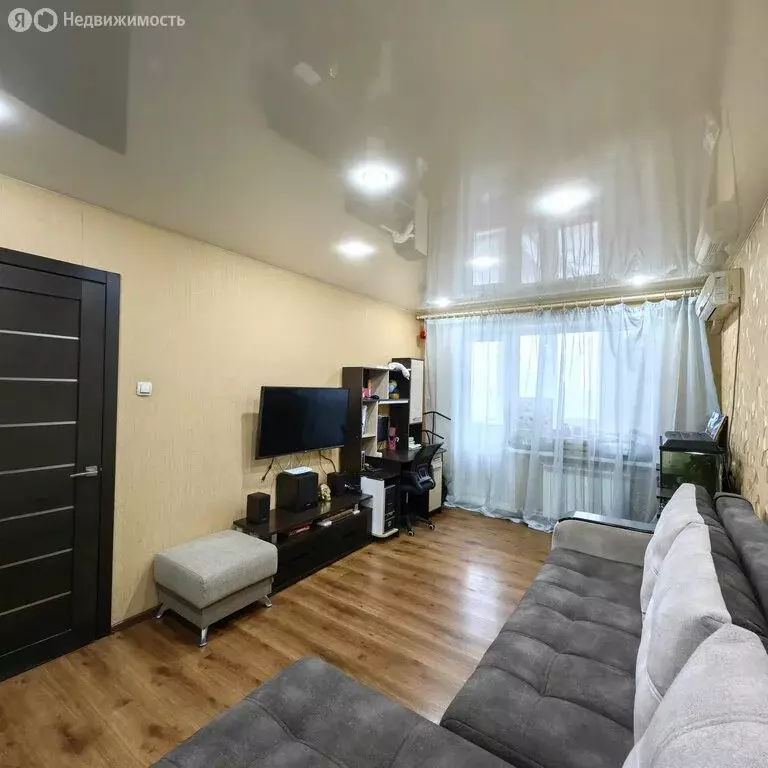 1-комнатная квартира: Тольятти, улица Лизы Чайкиной, 83 (33 м) - Фото 2