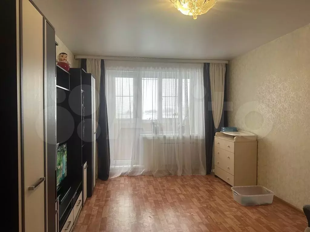 1-к. квартира, 40 м, 8/10 эт. - Фото 1
