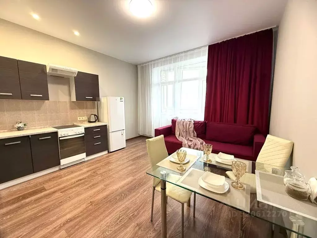 1-к кв. Тюменская область, Тюмень ул. Малыгина, 90 (50.0 м) - Фото 2