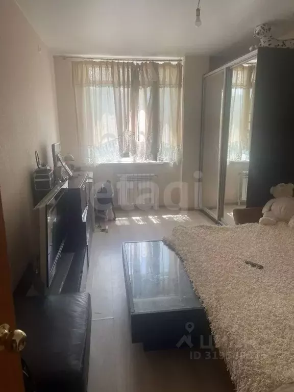 2-к кв. Белгородская область, Белгород Харьковская ул., 5 (67.3 м) - Фото 1