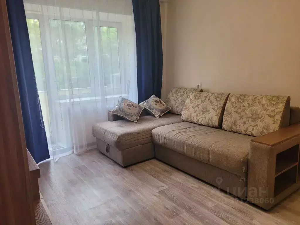 1-к кв. Приморский край, Владивосток Океанский просп., 98 (37.0 м) - Фото 1