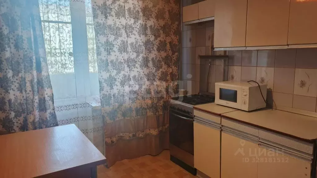 2-к кв. Ленинградская область, Кириши ул. Нефтехимиков, 26 (52.8 м) - Фото 1