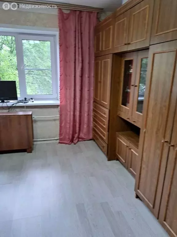 Квартира-студия: Великий Новгород, район Торговая сторона, улица ... - Фото 1