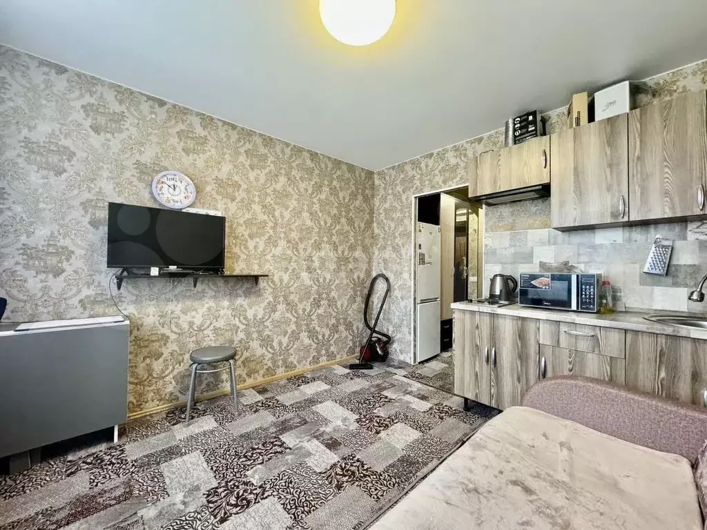 Комната 18,5 м в 1-к., 2/5 эт. - Фото 0