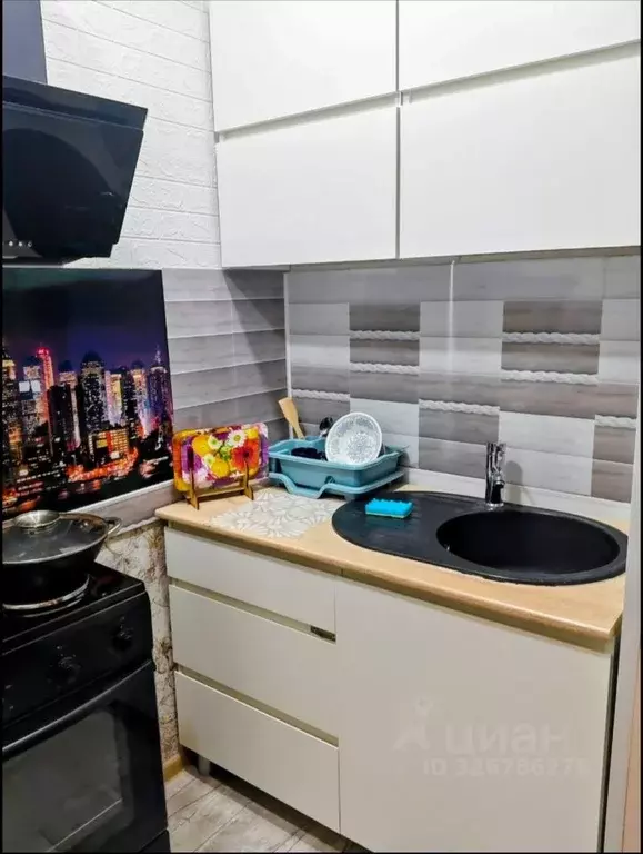 Студия Новосибирская область, Новосибирск ул. Плющихинская, 1 (39.0 м) - Фото 2