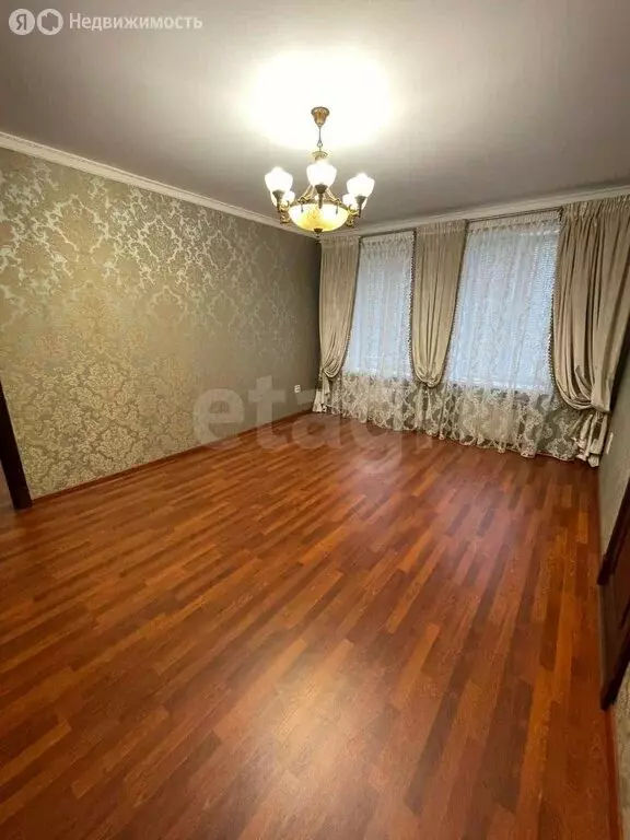 3-комнатная квартира: Пласт, улица Чайковского, 2 (74.8 м) - Фото 1