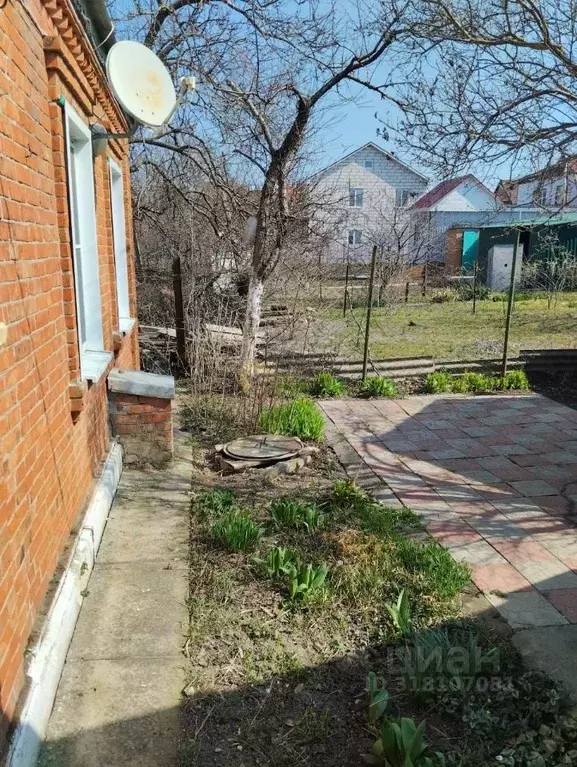 Дом в Краснодарский край, Ейск Кавказская ул. (63 м) - Фото 0