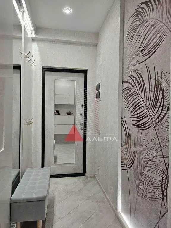 2-к кв. Крым, Евпатория просп. Ленина, 68к43 (57.0 м) - Фото 2