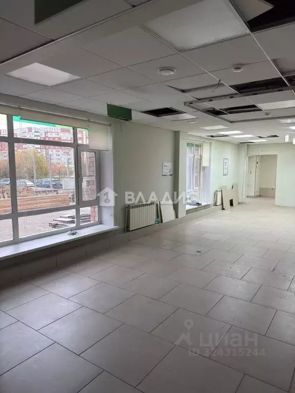 Помещение свободного назначения в Коми, Сыктывкар Октябрьский просп., ... - Фото 1