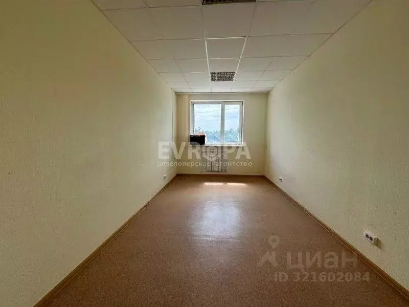 Офис в Ульяновская область, Ульяновск ул. Ефремова, 50 (15 м) - Фото 1