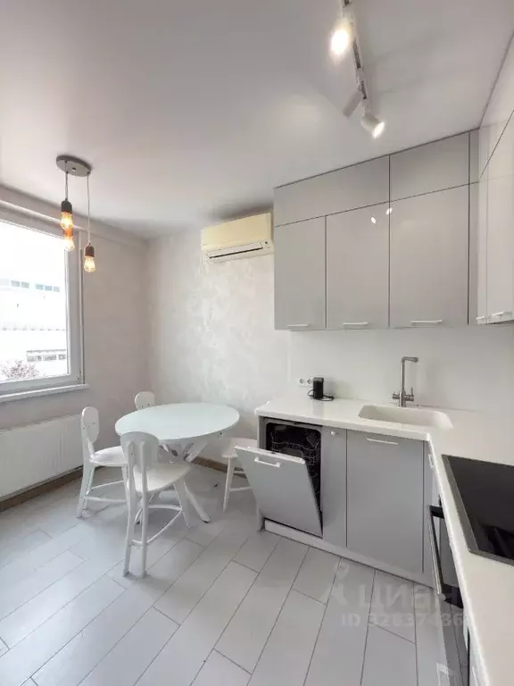 1-к кв. Крым, Симферополь ул. Набережная имени 60-летия СССР, 75П ... - Фото 2