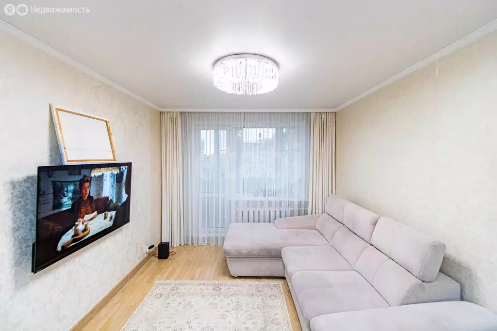 2-комнатная квартира: Тюмень, улица Свердлова, 22 (50 м) - Фото 2