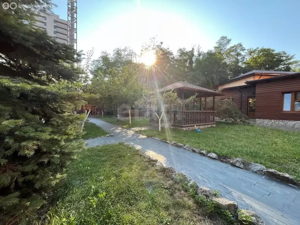 2-комнатная квартира: Владикавказ, улица Гастелло, 71 (85 м) - Фото 0