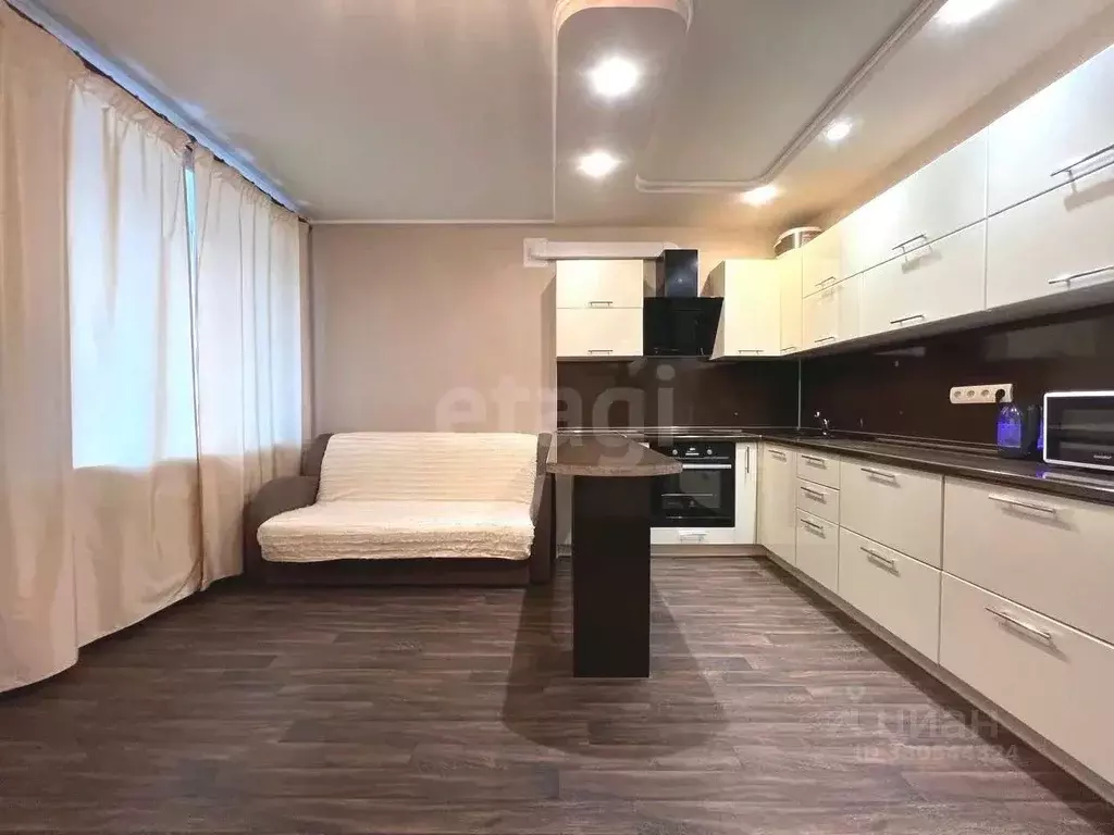Студия Тюменская область, Тюмень ул. Беляева, 33к2 (27.3 м) - Фото 1