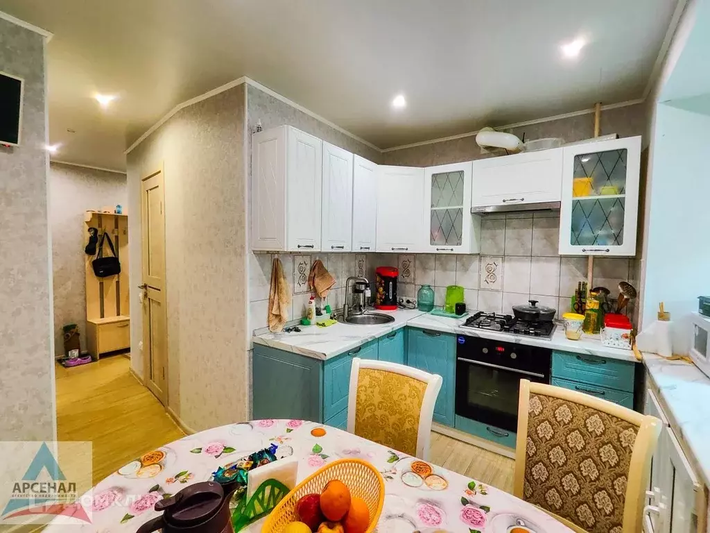 Продаётся 2-к квартира, 42 м - Фото 0