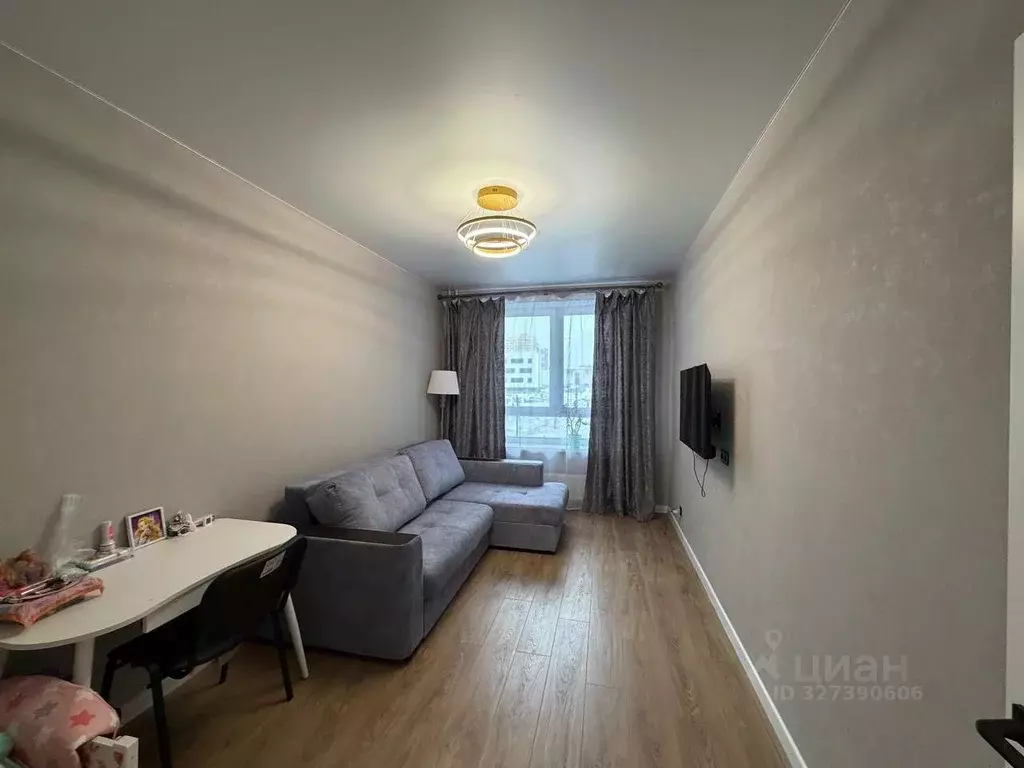 3-к кв. Московская область, Люберцы городской округ, Мирный пгт ул. ... - Фото 1