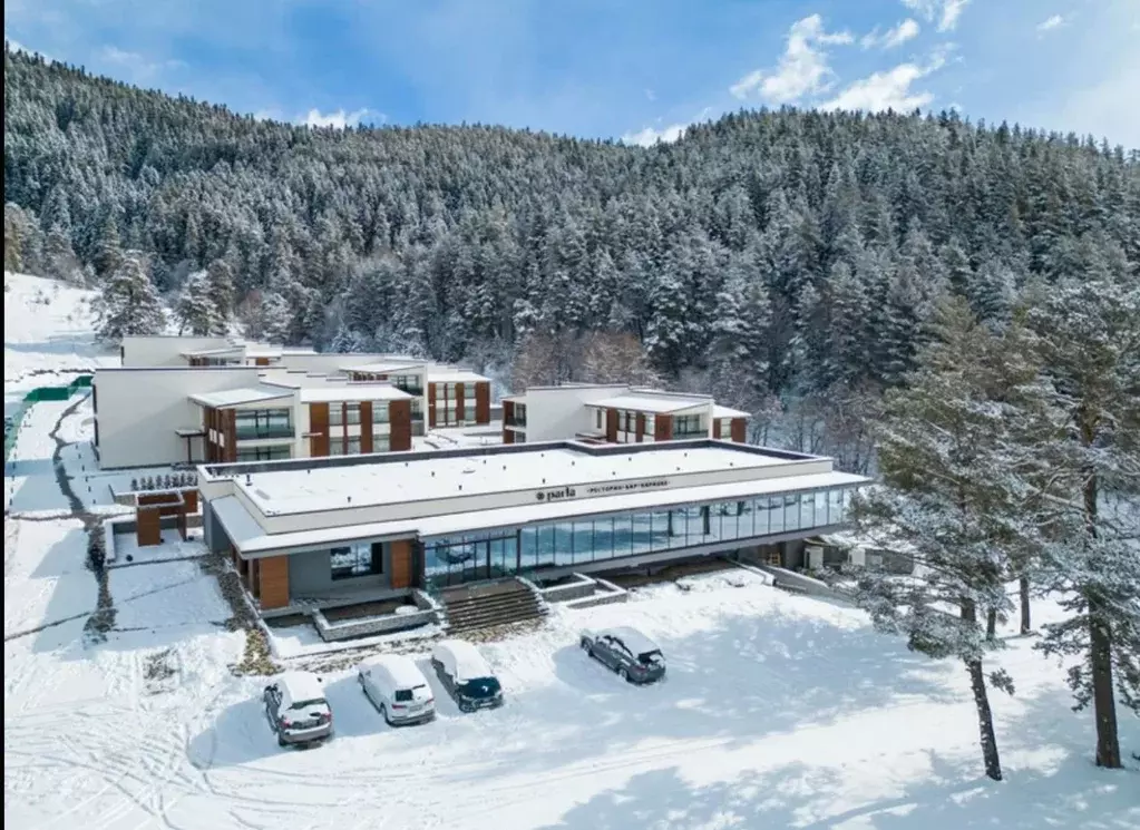 2-к кв. Карачаево-Черкесия, Зеленчукский район, с. Архыз ул. ... - Фото 1