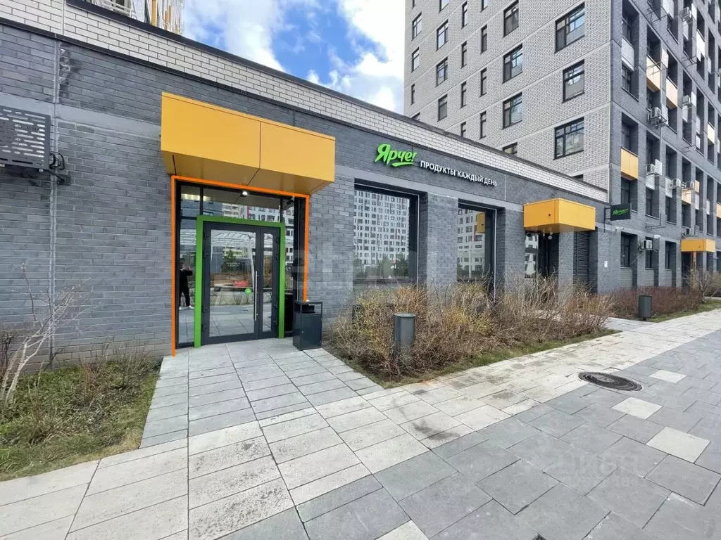 Помещение свободного назначения в Тюменская область, Тюмень ул. ... - Фото 1