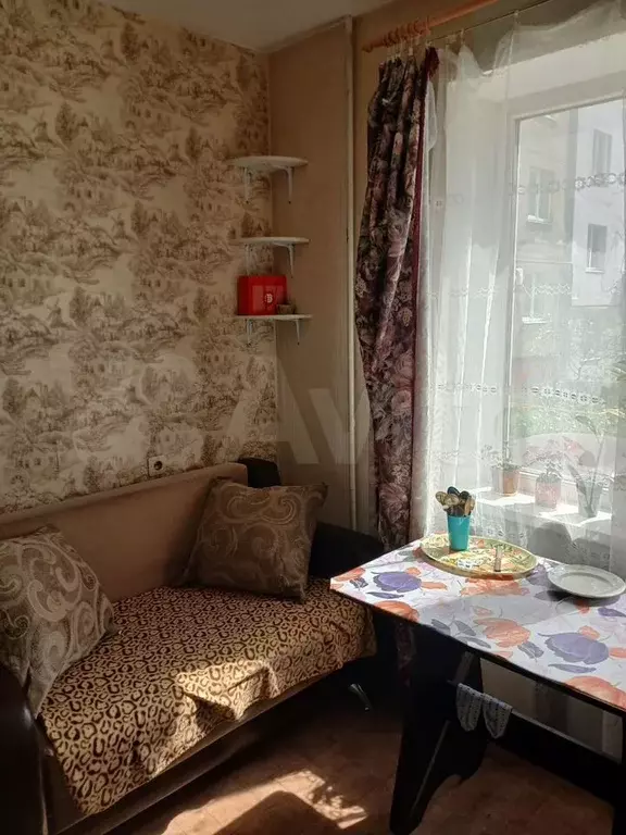 1-к. квартира, 38 м, 1/10 эт. - Фото 0
