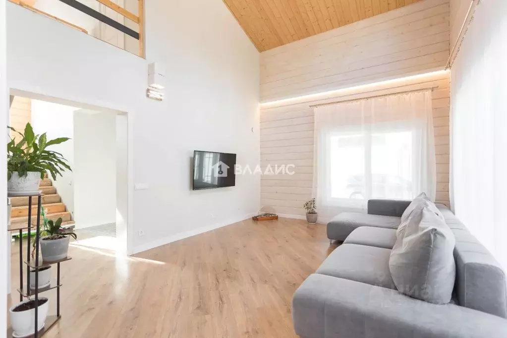 Дом в Карелия, Петрозаводск Университетская ул., 63 (139 м) - Фото 2