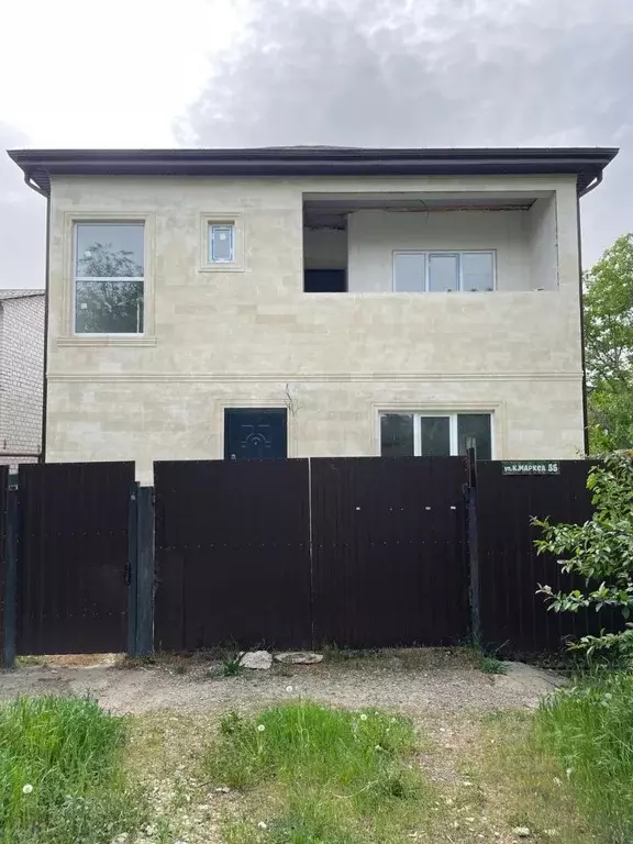 Дом в Адыгея, Майкоп ул. Карла Маркса, 53 (160 м) - Фото 0