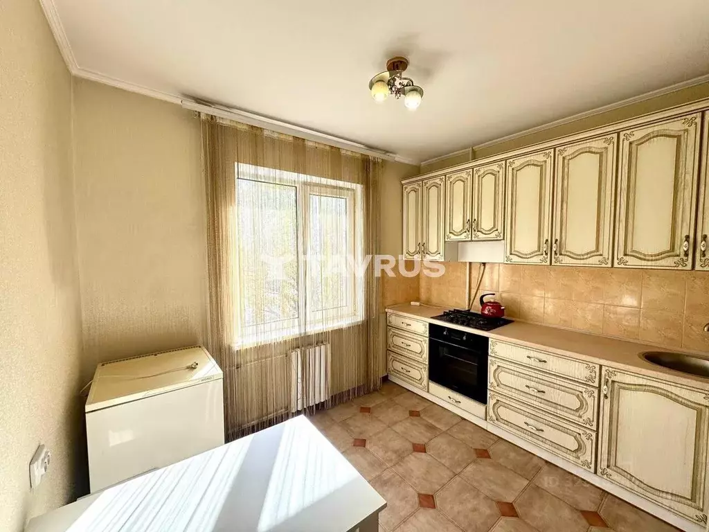 1-к кв. Крым, Симферополь просп. Победы, 210 (35.0 м) - Фото 1