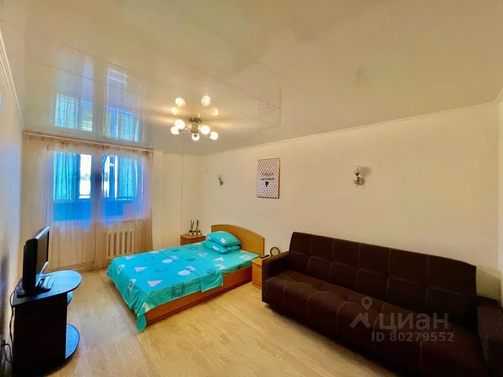 Каховская 7 самара. Кирова 435 самара. 1 комнатная квартира снимать самара кировский. 1 комнатная квартира снимать самара кировский. Красноармейская 164 дверь.