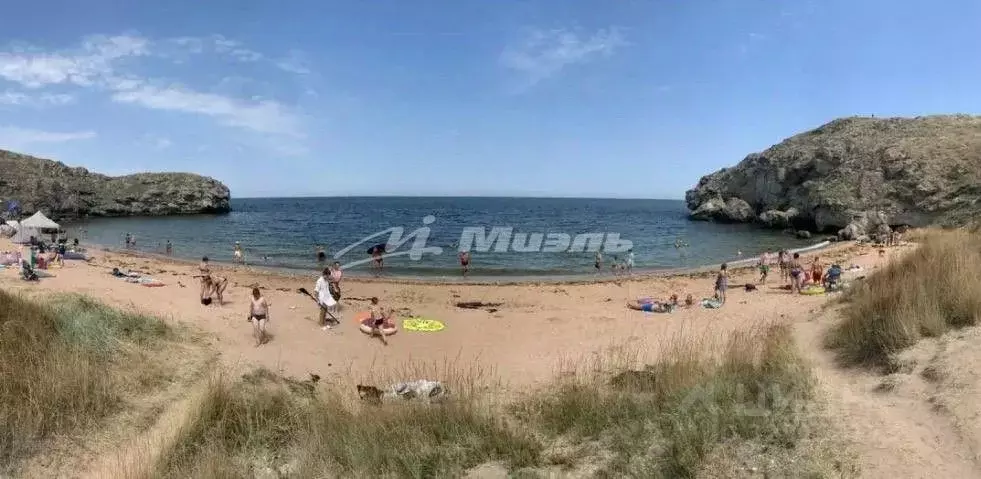 Участок в Крым, Ленинский район, с. Калиновка  (6.0 сот.) - Фото 2