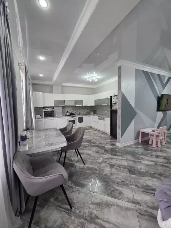 3-к кв. Дагестан, Махачкала ул. Эльзы Ибрагимовой, 5к12 (100.0 м) - Фото 1