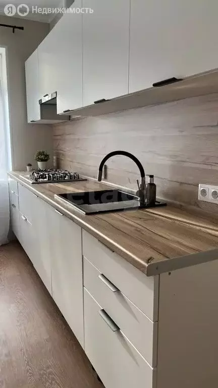 3-комнатная квартира: Бор, улица Мира, 3 (73 м) - Фото 1