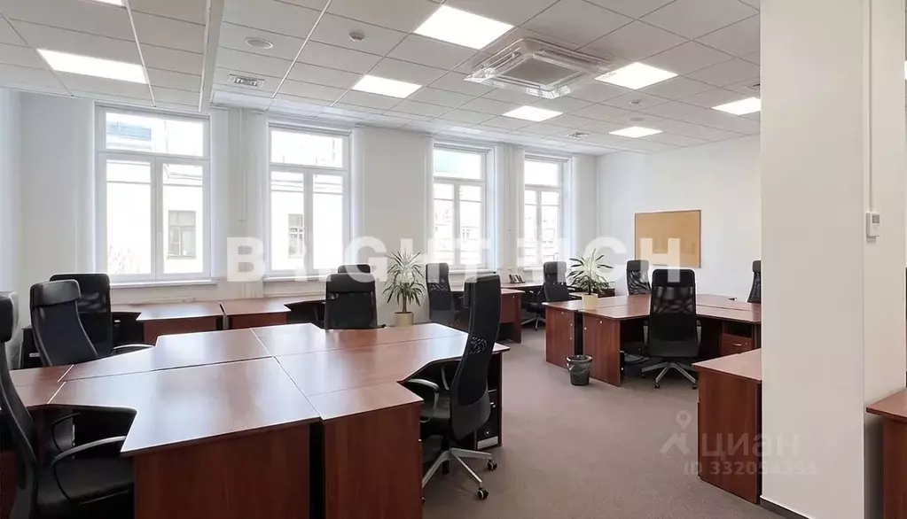 Офис в Санкт-Петербург Невский просп., 102С (297 м) - Фото 2