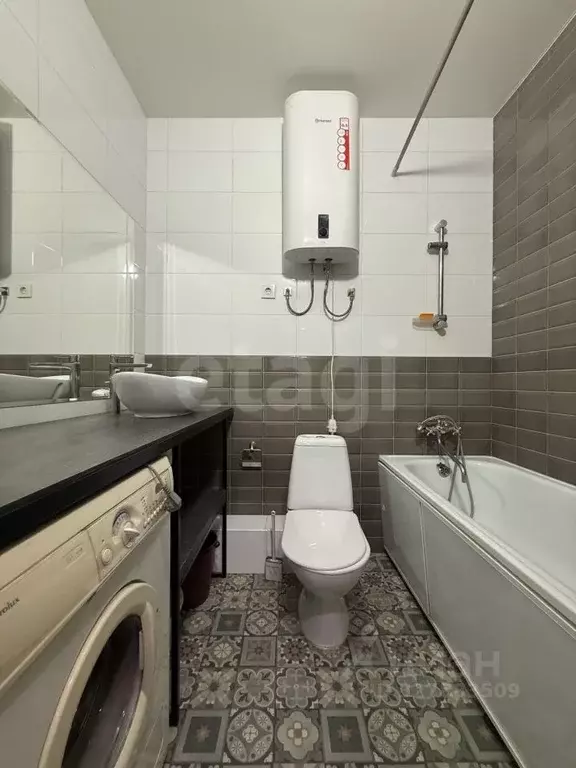 1-к кв. Татарстан, Казань ул. Сабан, 5В (42.1 м) - Фото 1