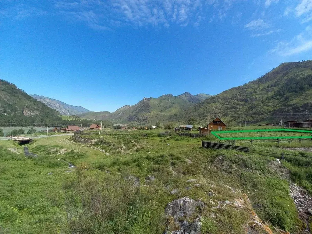 Участок в Алтай, Чемальский район, с. Еланда Новая ул. (8.0 сот.) - Фото 1