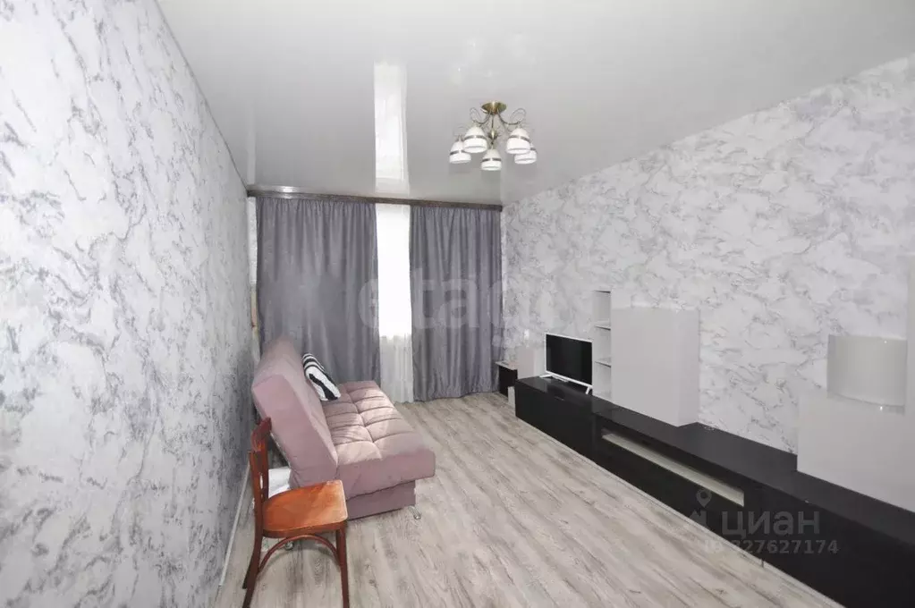 1-к кв. Сахалинская область, Южно-Сахалинск ул. Чехова, 72А (33.0 м) - Фото 1