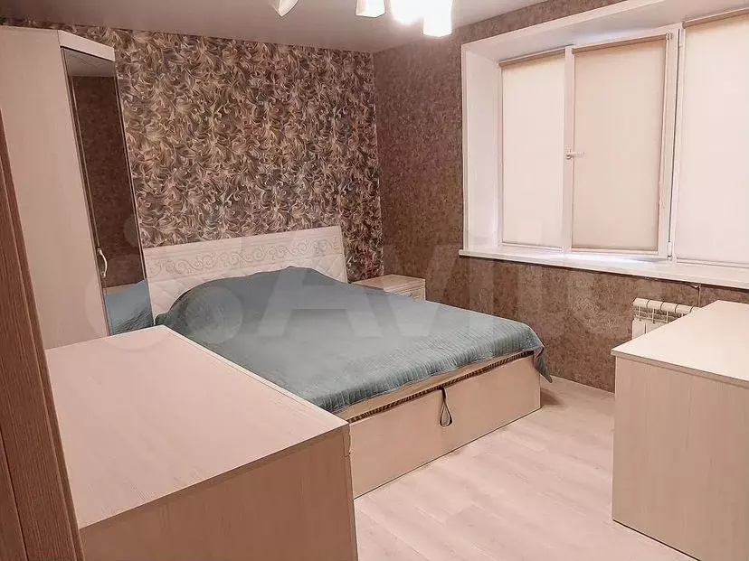 4-к. квартира, 90 м, 4/9 эт. - Фото 0