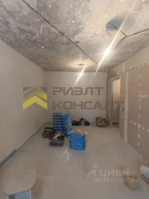 1-к кв. Омская область, Омск Нефтезаводская ул., 30А (31.0 м) - Фото 1