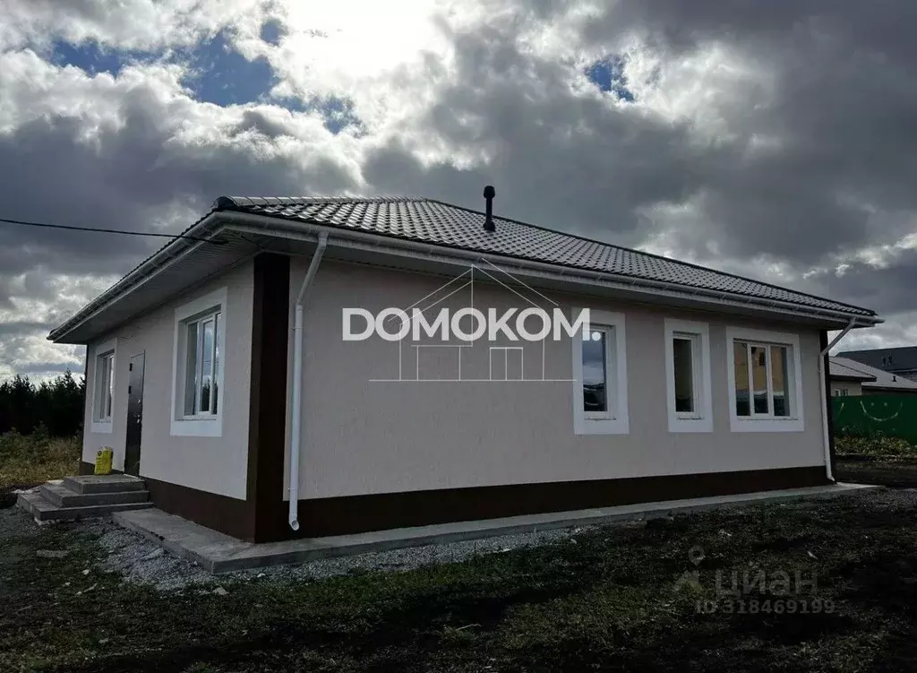 Дом в Свердловская область, Екатеринбург ул. 33-я Баритовая (80 м) - Фото 0