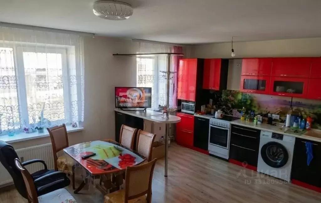 2-к кв. Удмуртия, Ижевск ул. Ленина, 84 (76.0 м) - Фото 1